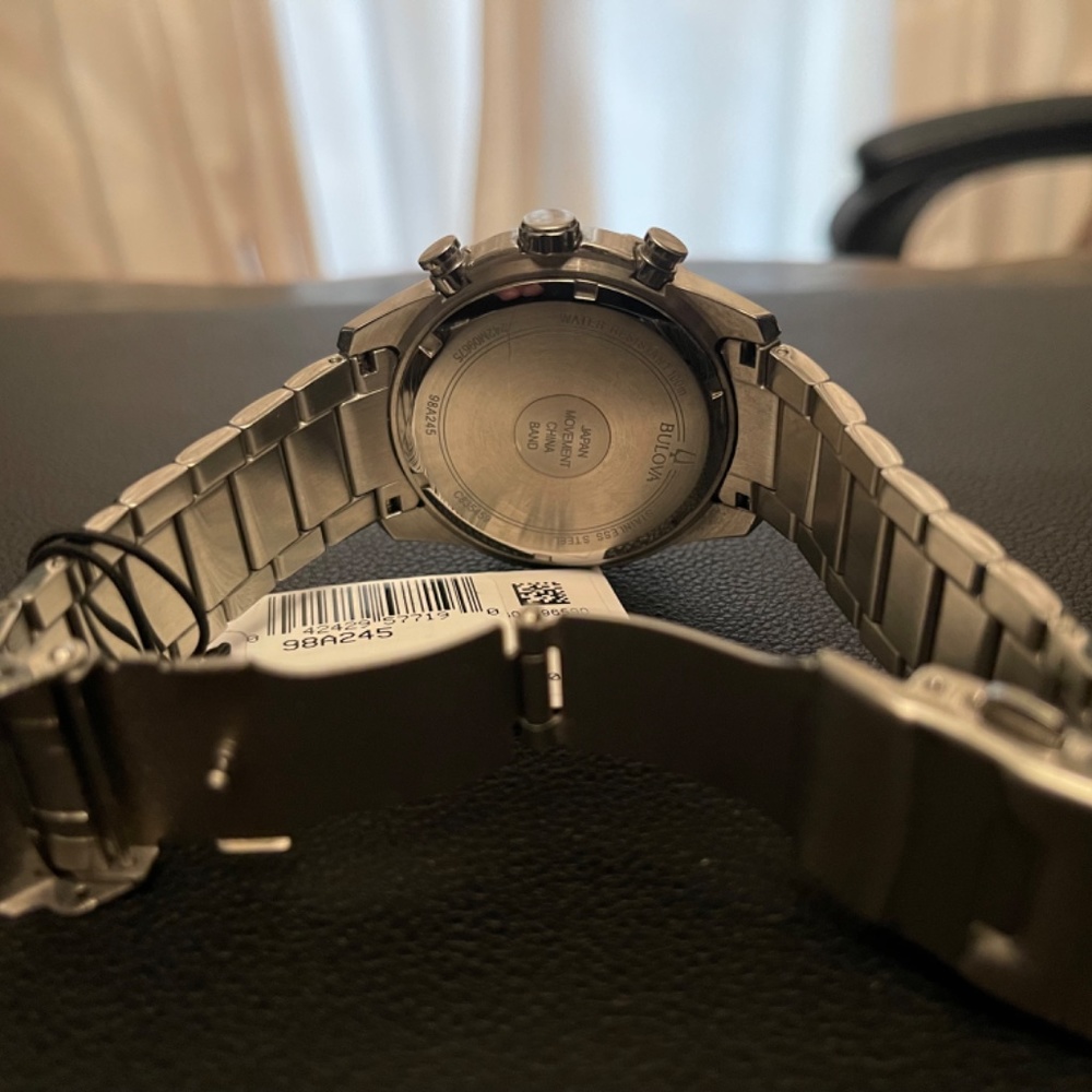Bulova Chronograph - Picture 5 of 5